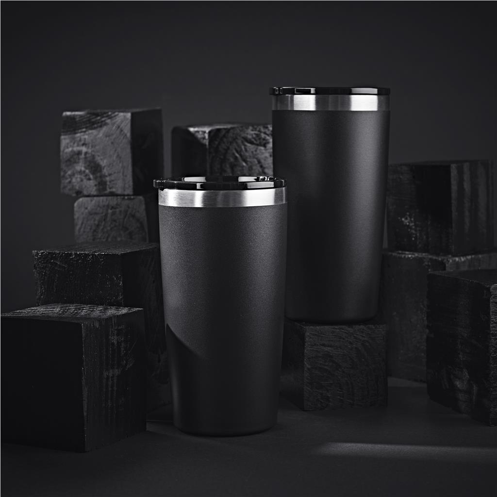 DR-AV-174-B_LIFESTYLE-NO-LOGO_1024X1024